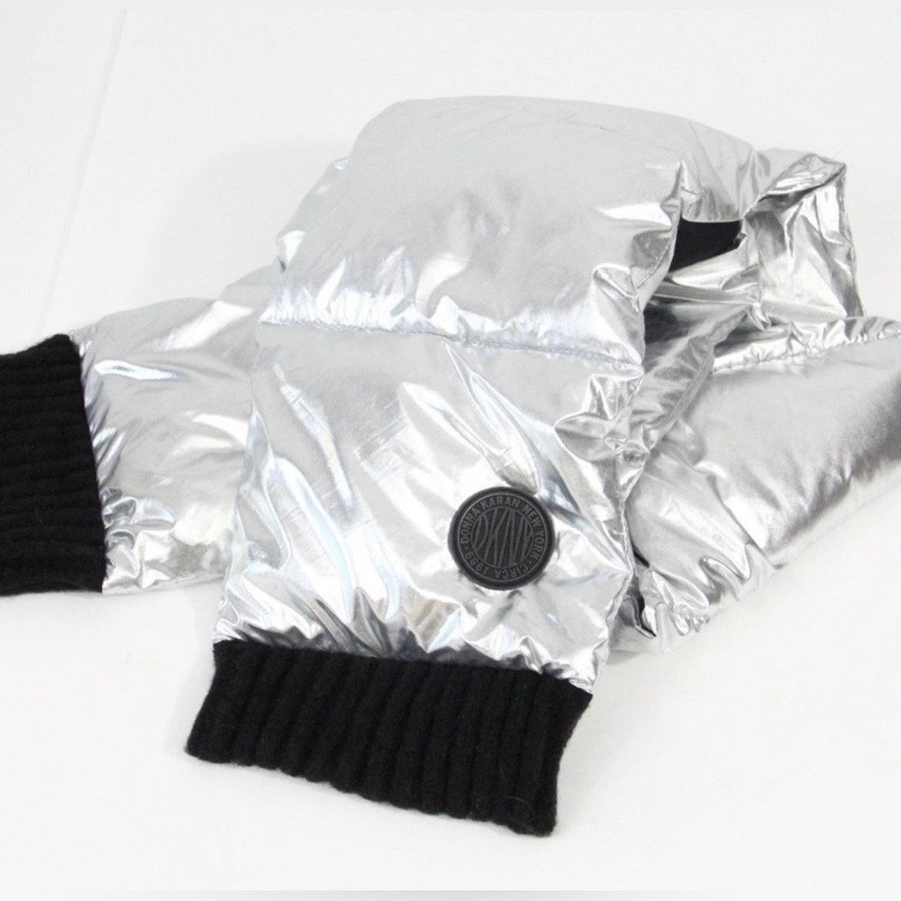 NWOT DKNY quilted silver puffer scarf. Black trim. 8 x 60”. Purchased w/o tags. - Picture 6 of 6
